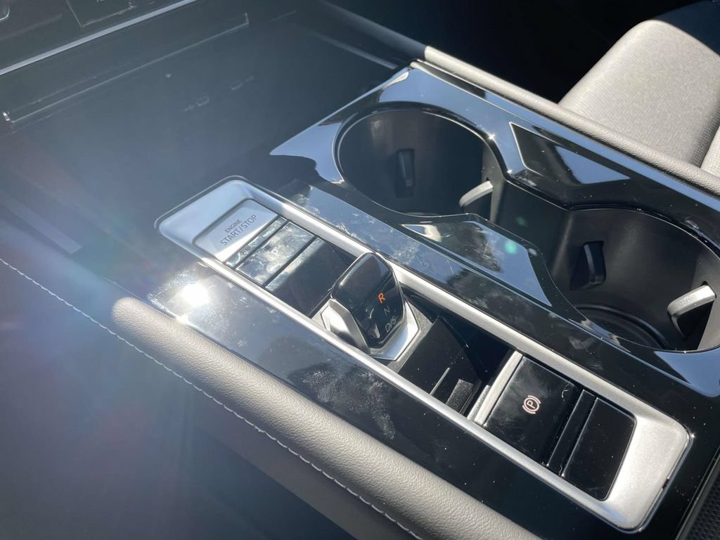 New 2026 Volkswagen Atlas SE FWD image 30