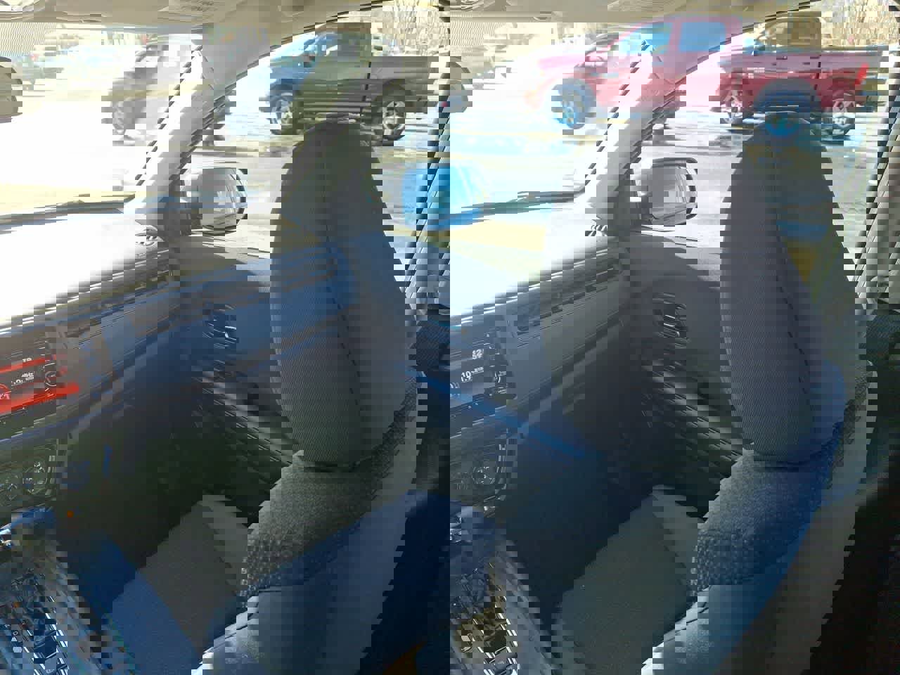 Used 2022 Honda HR-V LX image 11