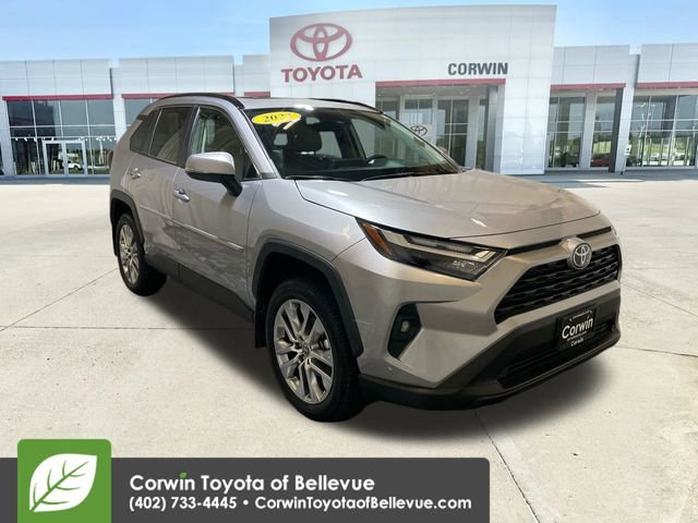 Used 2023 Toyota RAV4 XLE Premium image 1