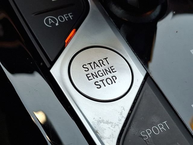 Used 2023 BMW X4 xDrive30i image 27