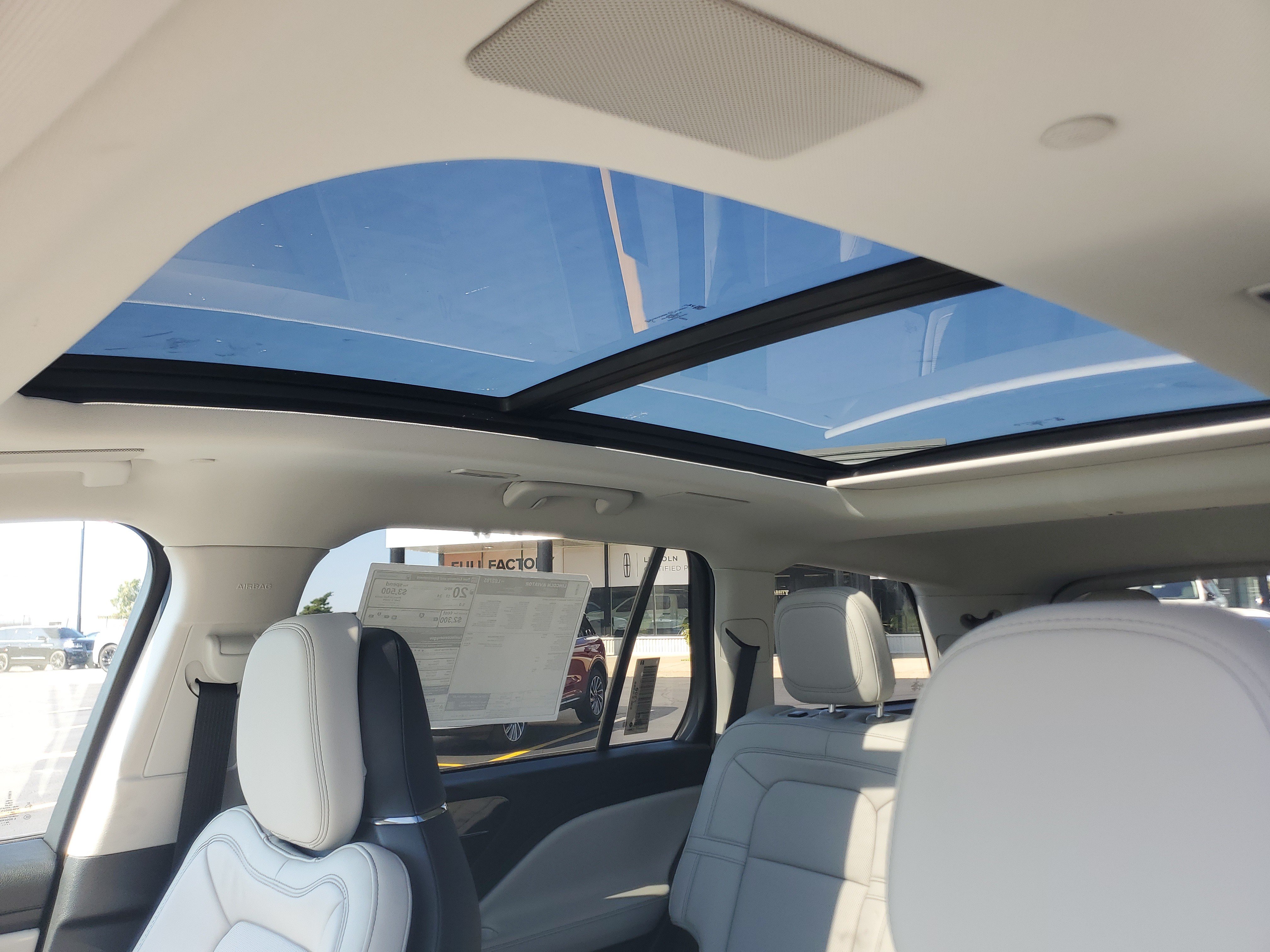 New 2027 Lincoln Aviator Reserve AWD/4WD image 10