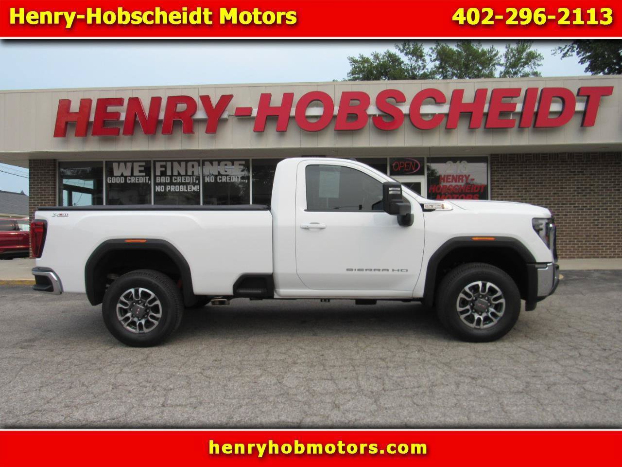 Used 2025 GMC Sierra 2500 SLE w/ SLE Convenience Package AWD/4WD image 1