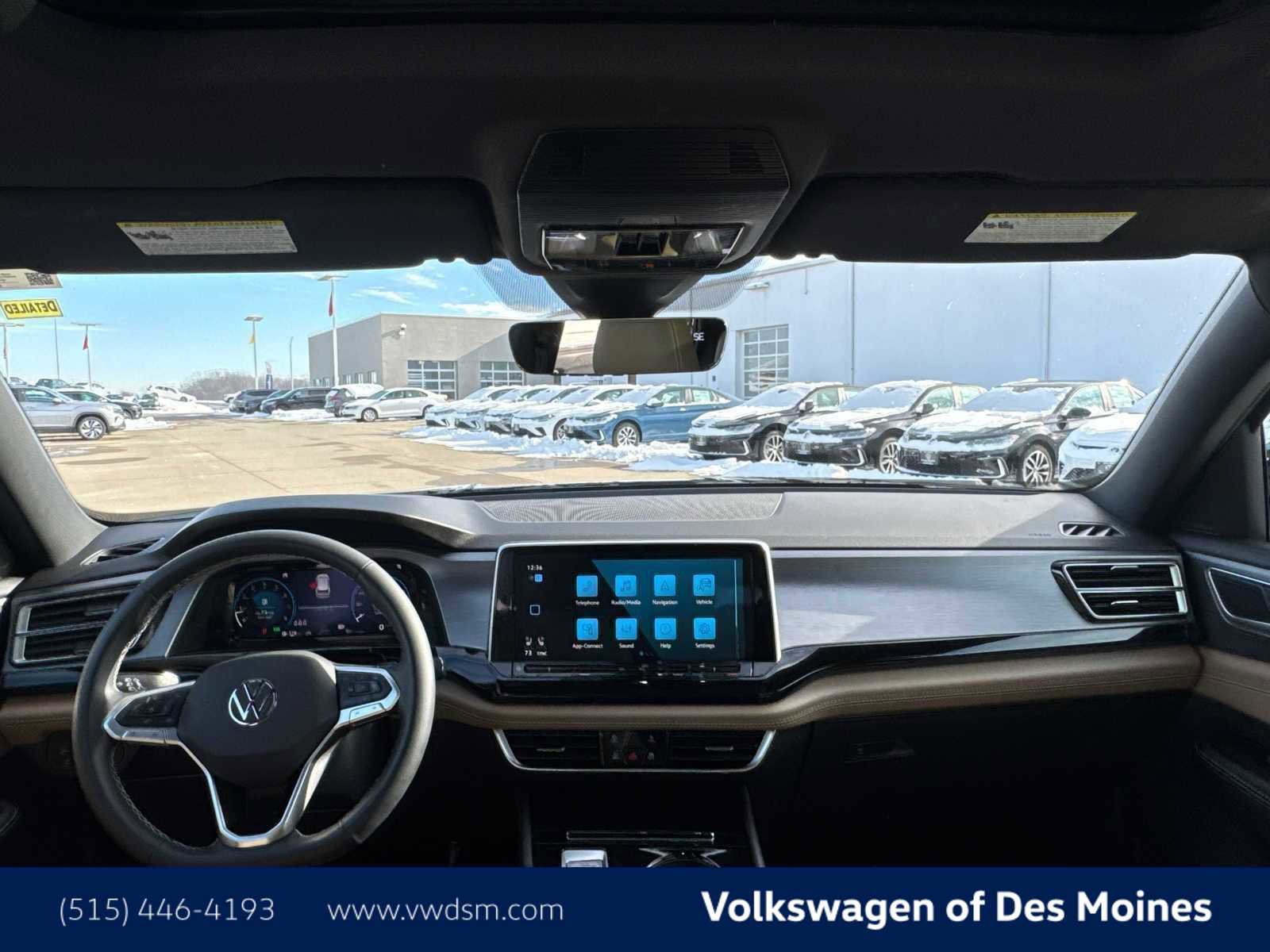 Used 2025 Volkswagen Atlas Cross Sport SE image 10