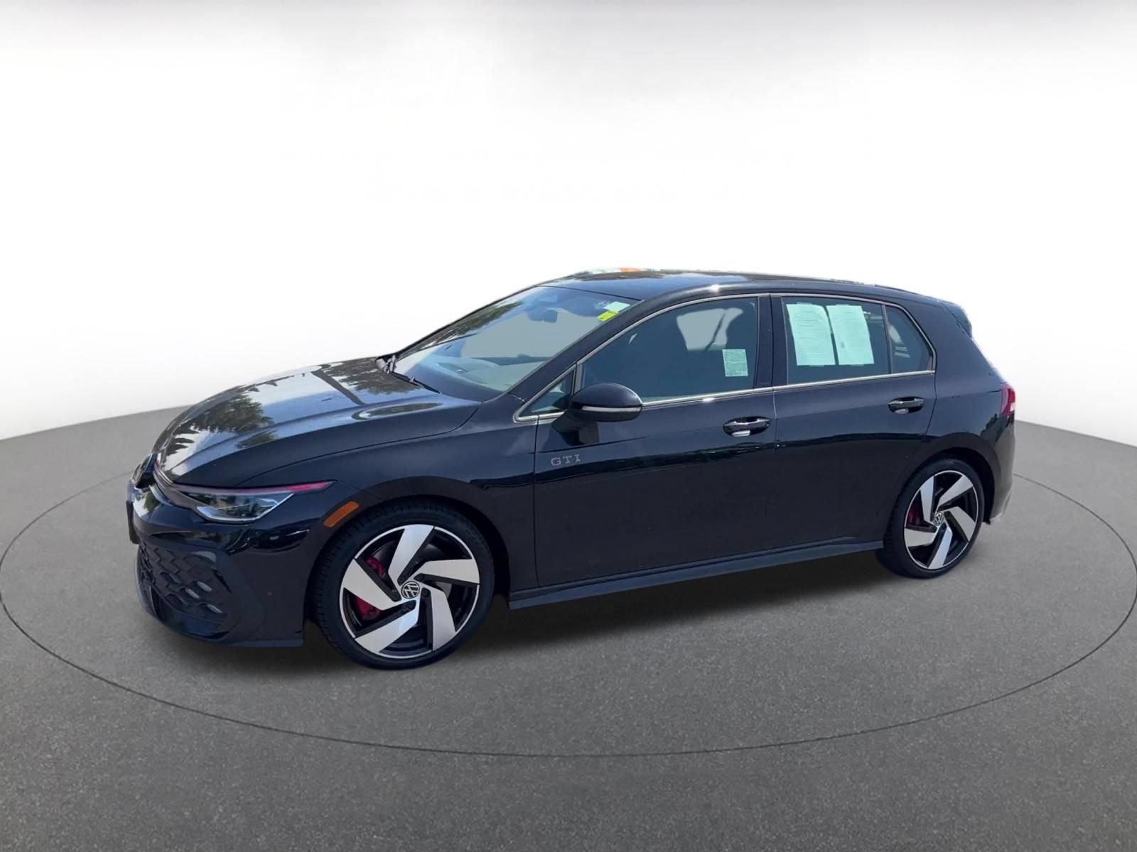 Used 2026 Volkswagen Golf S FWD image 6
