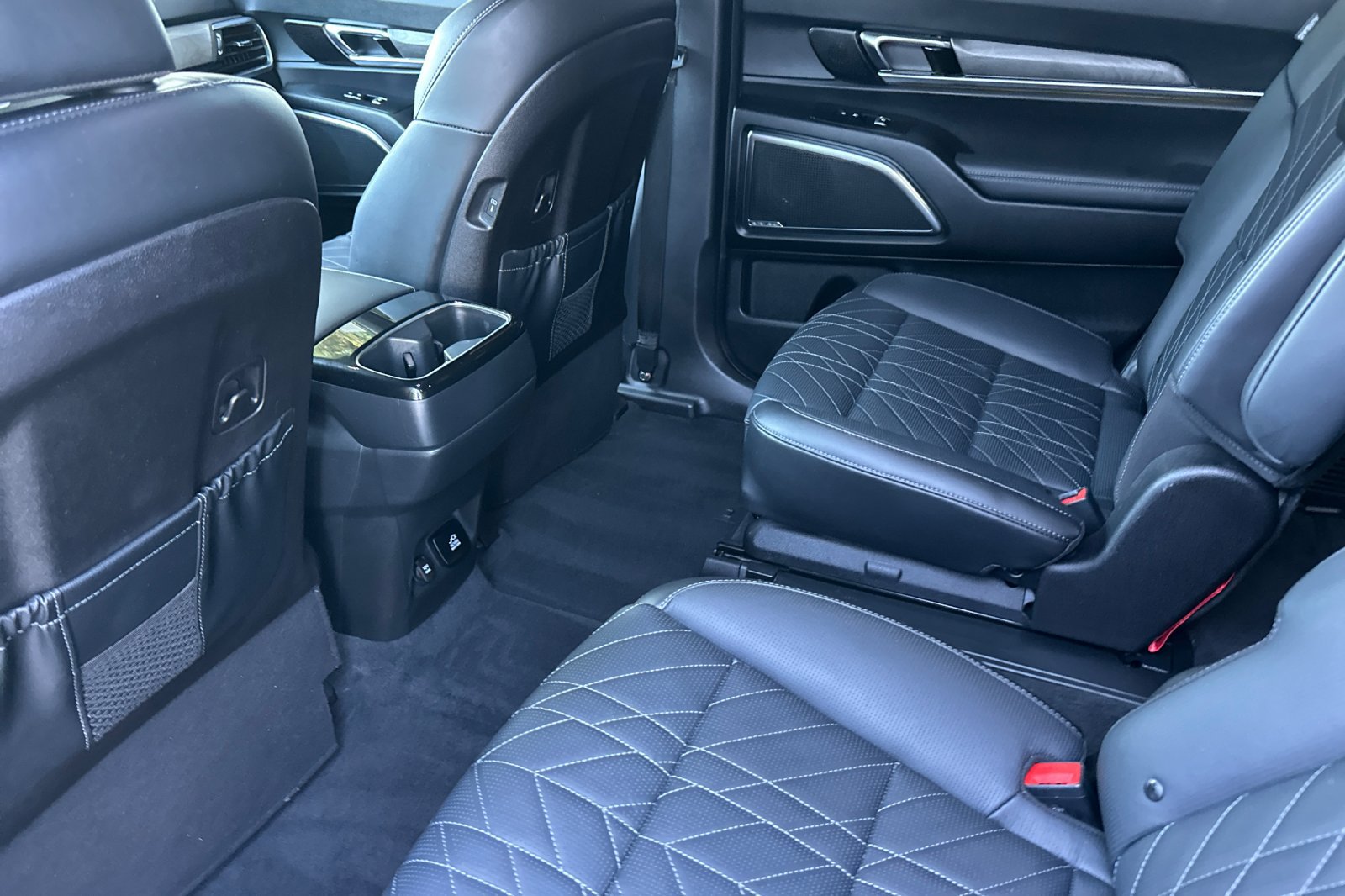 Used 2024 Kia Telluride SX Prestige X-Line AWD/4WD image 12