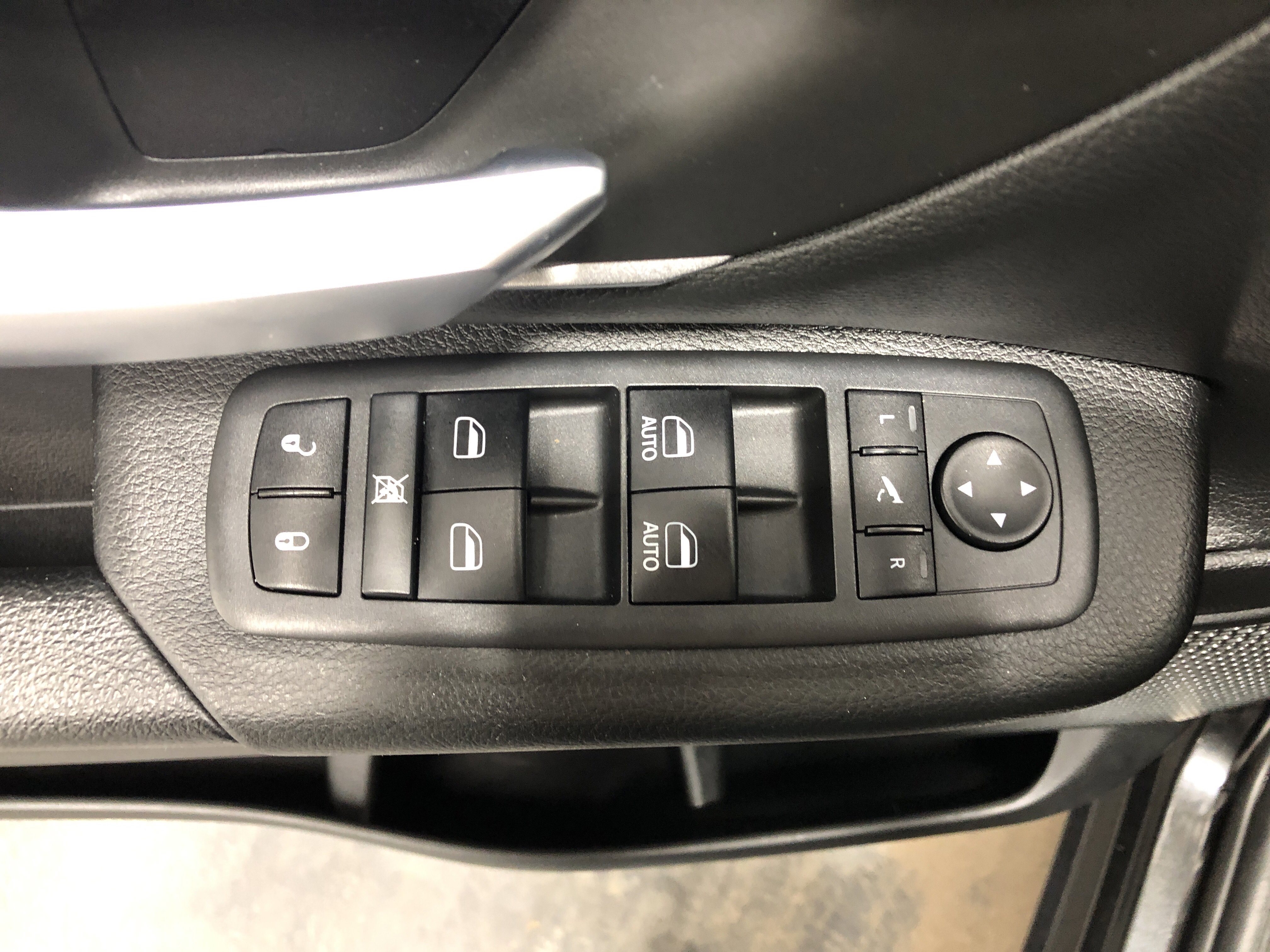 Used 2019 RAM 1500 Big Horn image 19