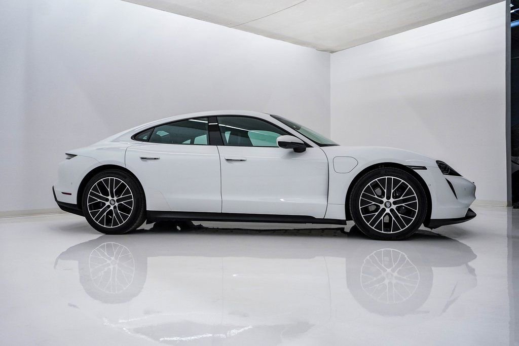 Certified 2024 Porsche Taycan w/ Premium Package image 9