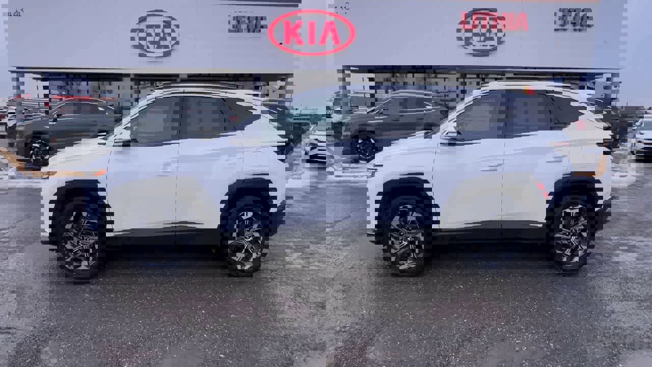 Used 2022 Hyundai Tucson Limited w/ Cargo Package AWD/4WD image 5