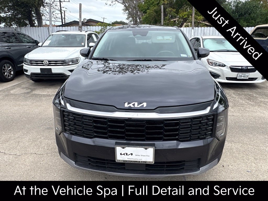 Certified 2026 Kia Sportage EX FWD image 3