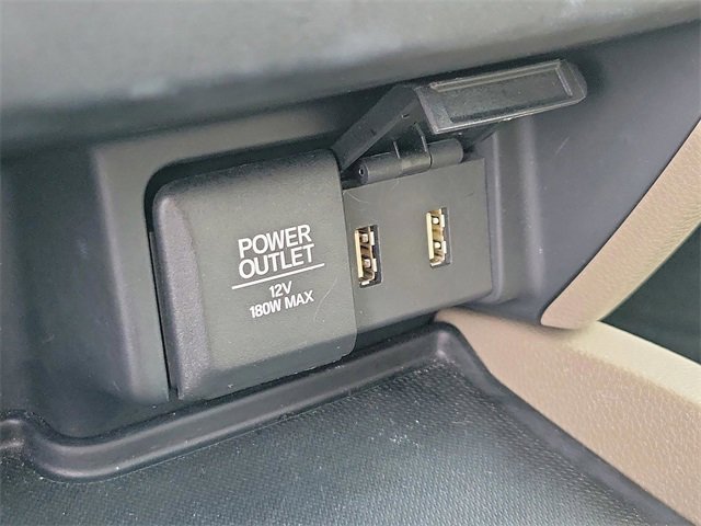 Used 2016 Honda Pilot Elite image 26