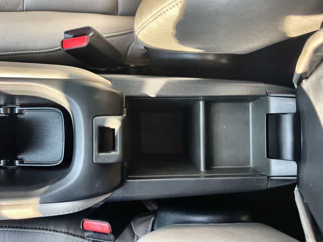 Used 2018 Honda HR-V EX-L image 27