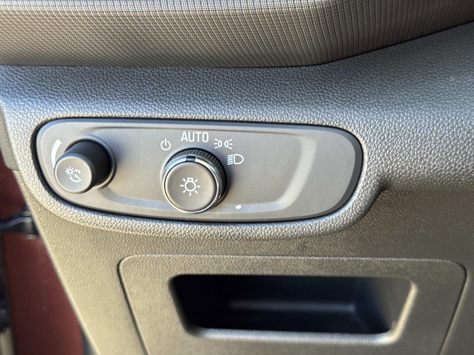 Used 2023 Chevrolet TrailBlazer LS image 22