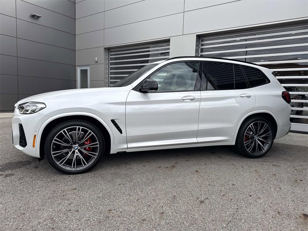 Used 2024 BMW X3 M40i image 3