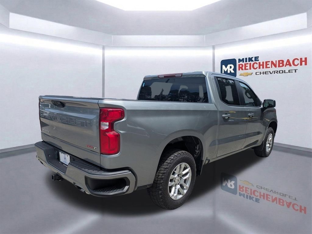 Used 2024 Chevrolet Silverado 1500 RST w/ Z71 Off-Road Package AWD/4WD image 4