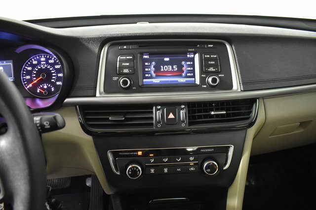 Used 2016 Kia Optima LX image 17