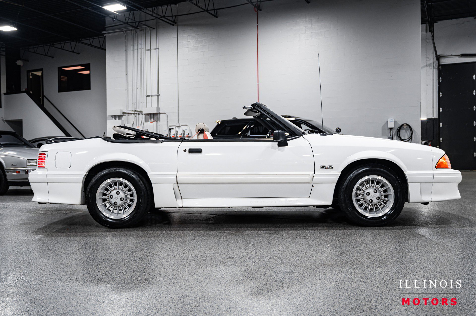 Used 1990 Ford Mustang GT image 6