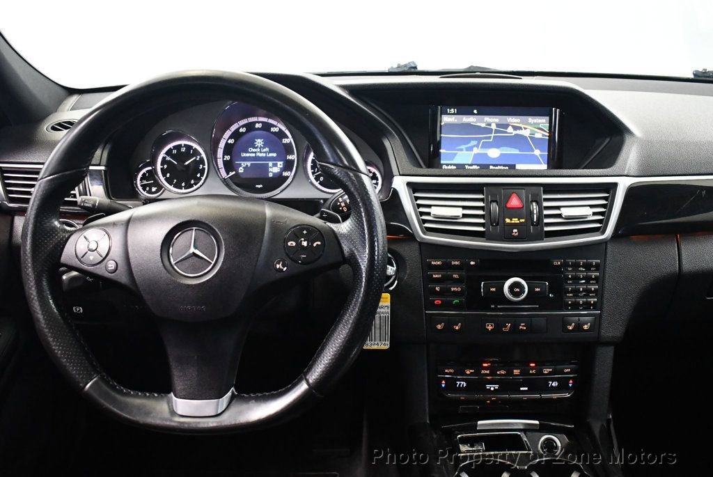 Used 2010 Mercedes-Benz E 550 4MATIC Sedan image 24