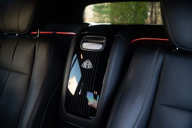 Used 2021 Mercedes-Benz Maybach GLS 600 4MATIC image 42