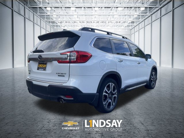 Used 2023 Subaru Ascent Touring AWD/4WD image 8