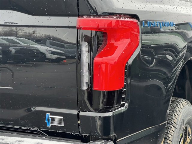 New 2025 Ford F150 Lightning XLT image 5