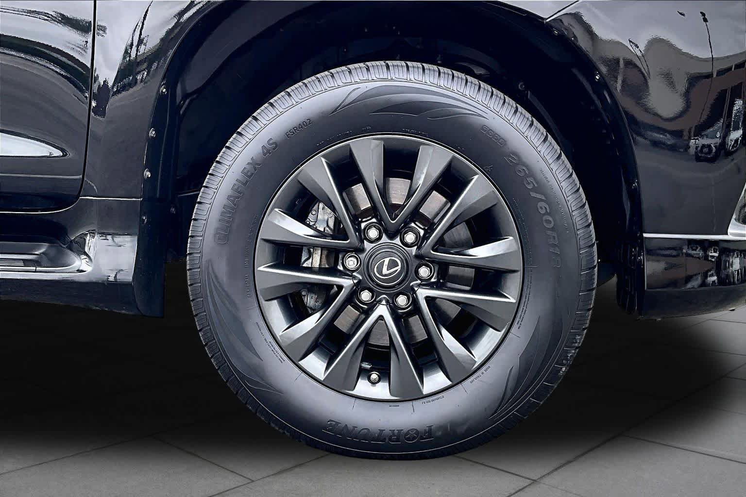 Used 2020 Lexus GX 460 Premium w/ Premium Package AWD/4WD image 10