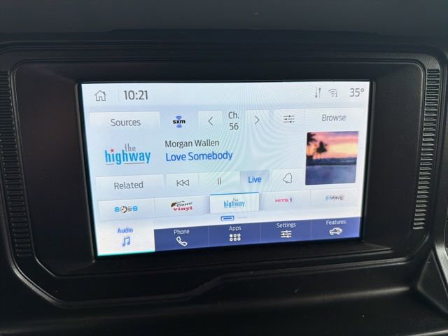 Used 2023 Ford Bronco Badlands image 14