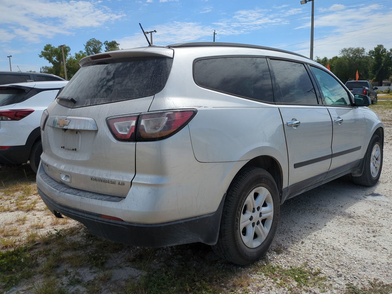 Used 2014 Chevrolet Traverse LS FWD image 4
