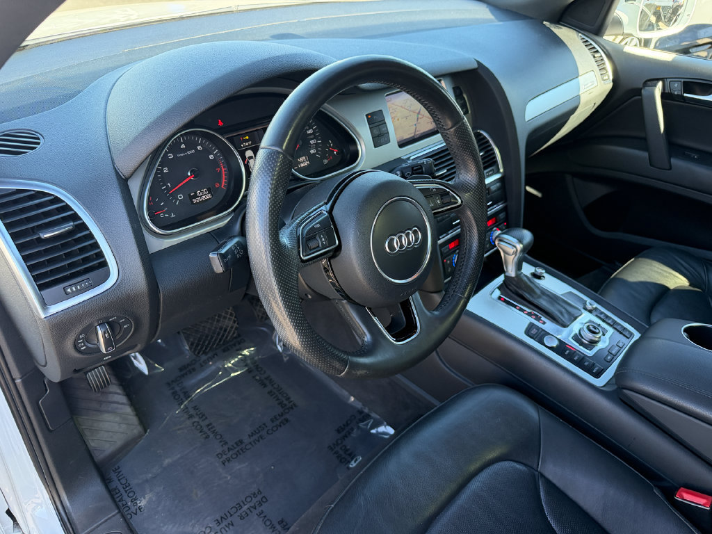 Used 2015 Audi Q7 3.0T S line Prestige w/ Towing Package AWD/4WD image 13