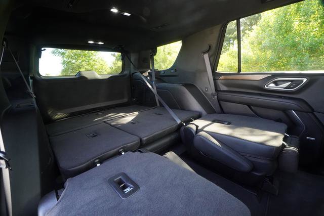 Used 2024 Chevrolet Tahoe High Country AWD/4WD image 33