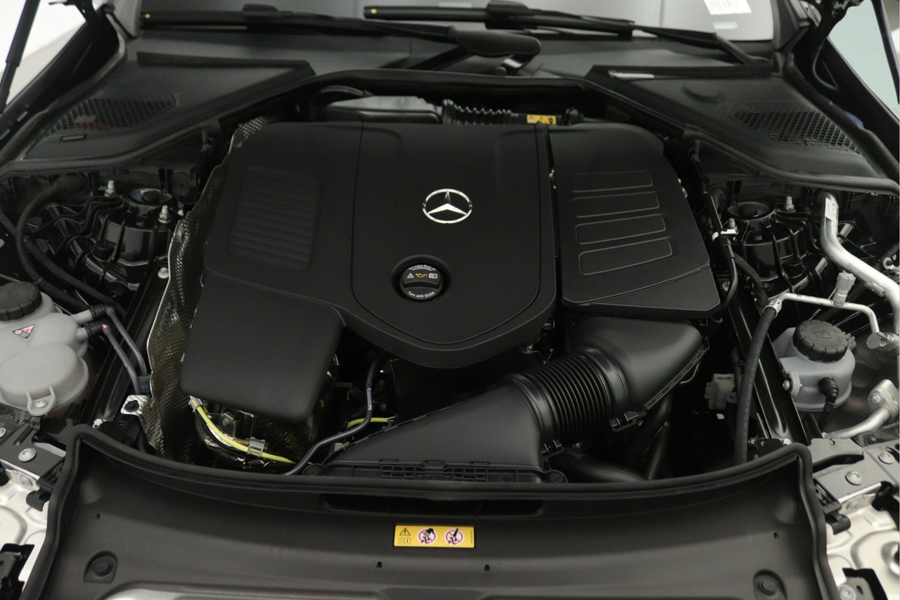 New 2026 Mercedes-Benz E 350 4MATIC Sedan image 10