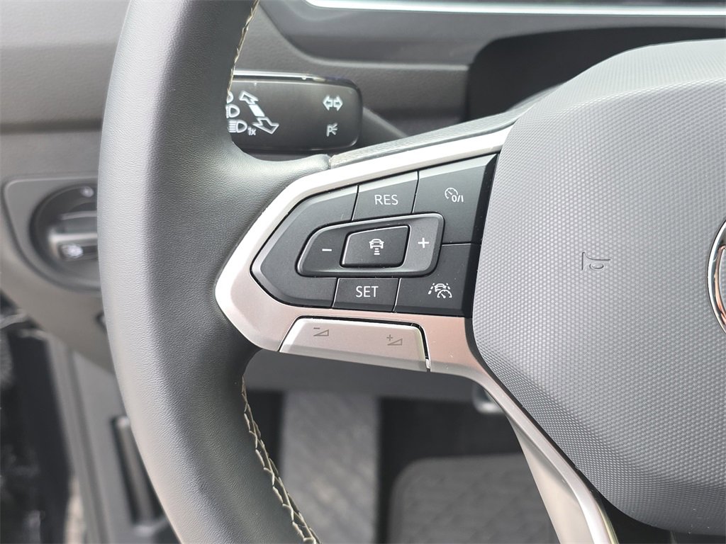 Used 2024 Volkswagen Tiguan S image 24