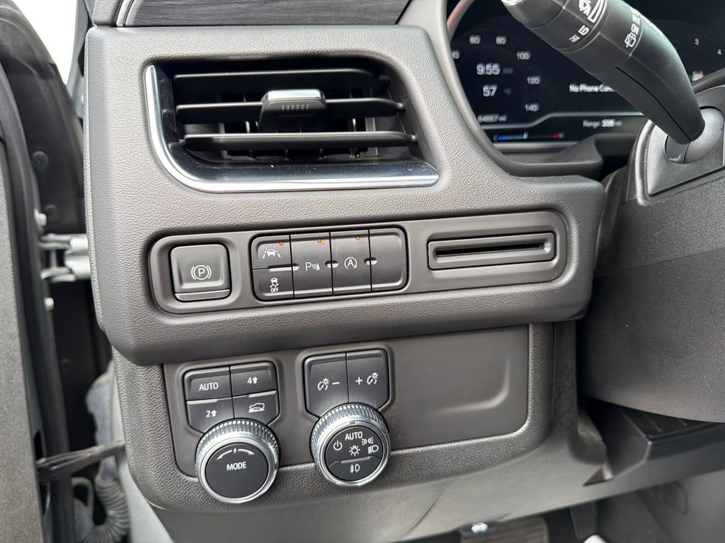 Used 2023 GMC Yukon XL SLT AWD/4WD image 21