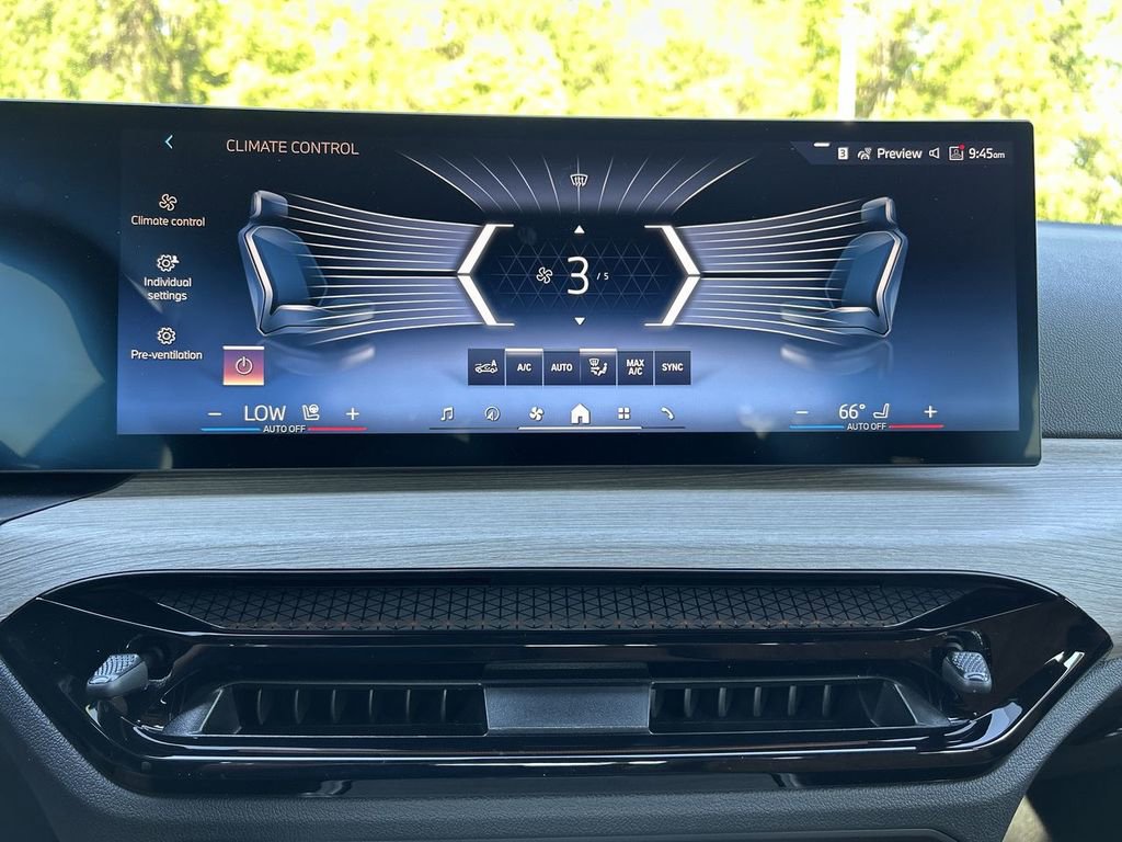 New 2025 BMW 230i Coupe w/ Convenience Package image 23