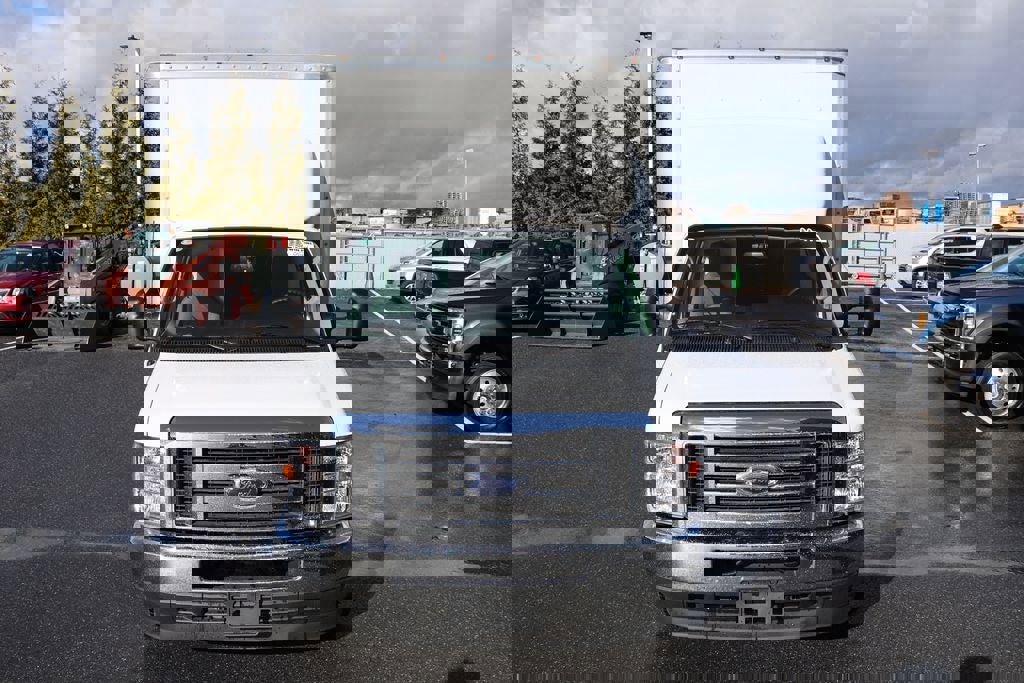 New 2025 Ford E-450 and Econoline 450 Super Duty w/ Power Equipment Group image 4