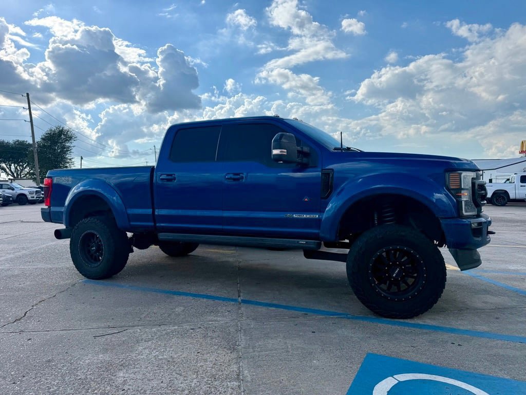 Used 2022 Ford F250 Lariat w/ Black Appearance Package AWD/4WD image 3