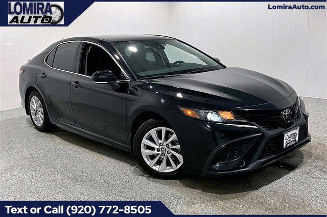 Used 2024 Toyota Camry SE