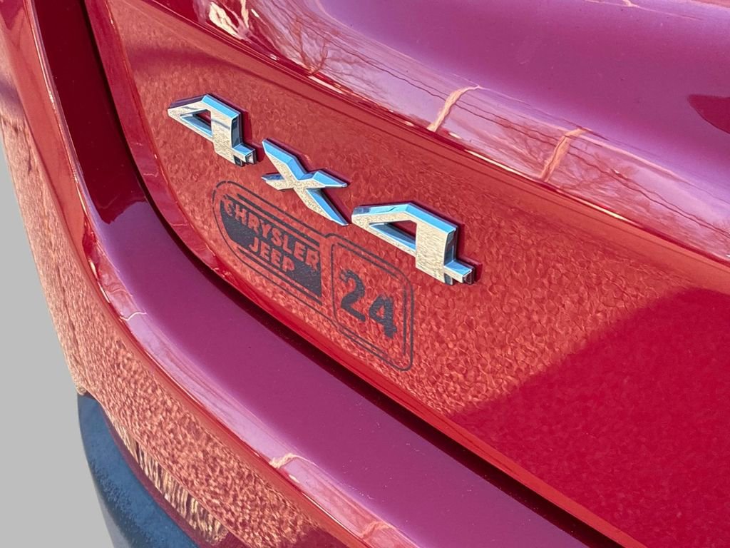 Certified 2021 Jeep Compass Latitude w/ Convenience Group image 12