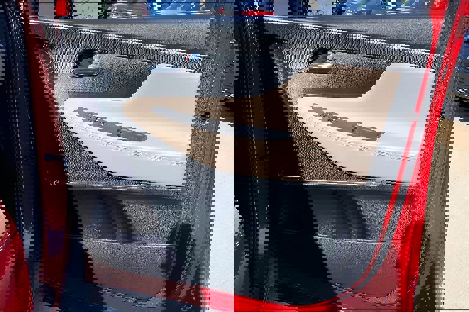 Used 2019 Hyundai Santa Fe Limited w/ Cargo Package image 21