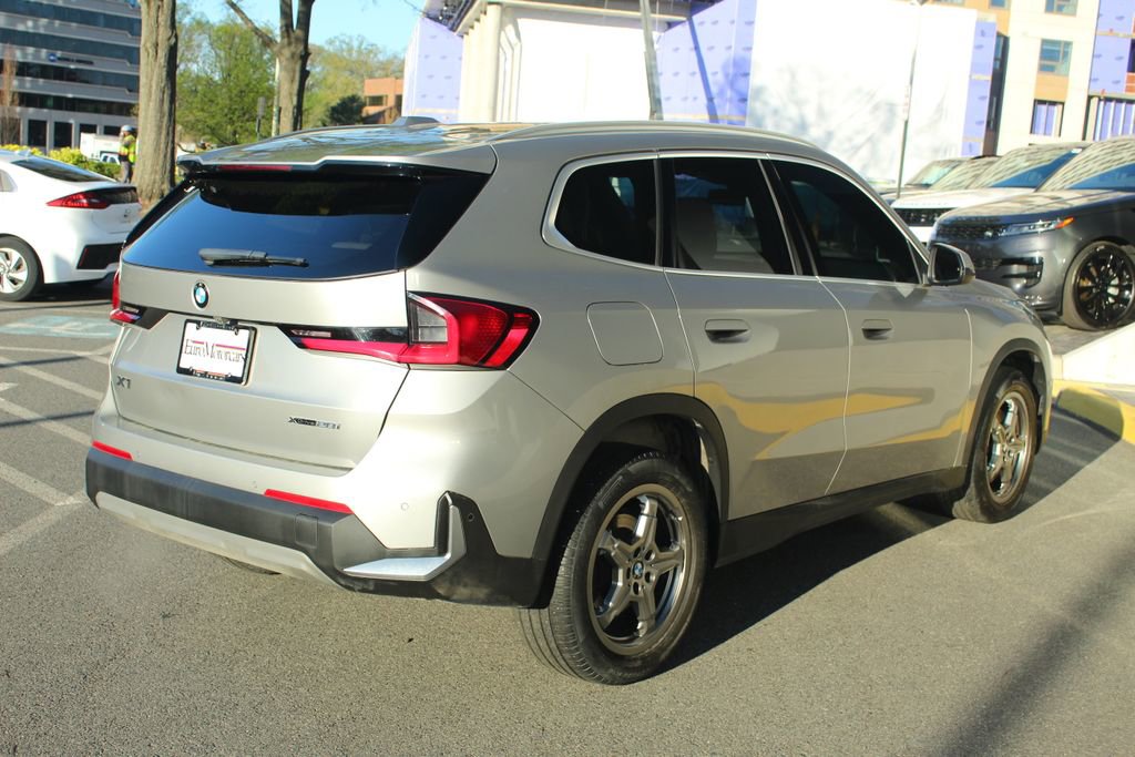 Used 2023 BMW X1 xDrive28i w/ Convenience Package AWD/4WD image 2