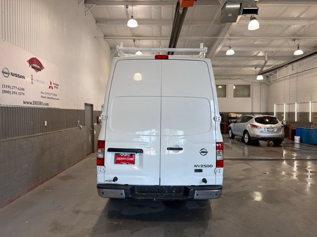 Used 2013 Nissan NV 2500 SV w/ Technology Pkg RWD image 4