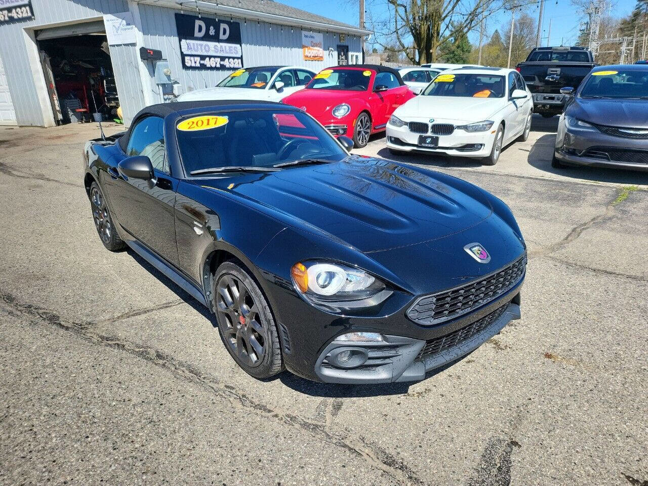 Used 2017 FIAT 124 Spider Abarth image 2
