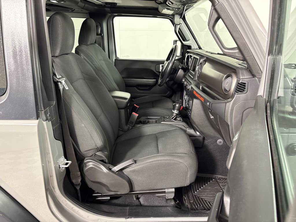 Used 2018 Jeep Wrangler Sport S image 6