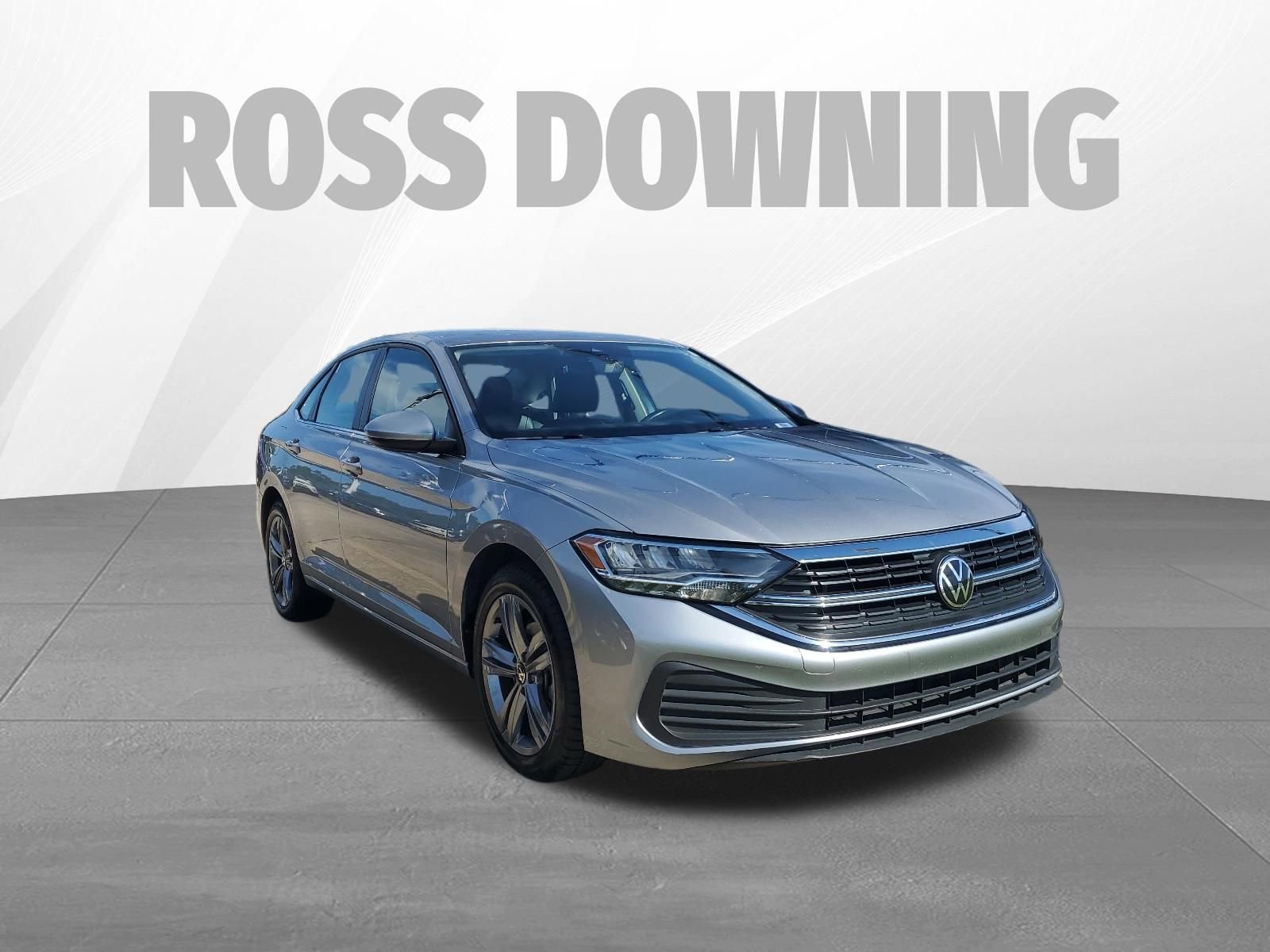 Used 2024 Volkswagen Jetta SE FWD image 3
