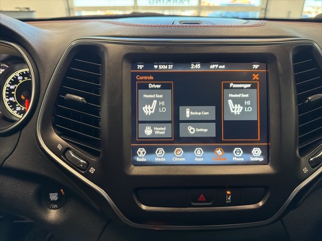 Used 2022 Jeep Cherokee Trailhawk w/ Comfort/Convenience Group image 20