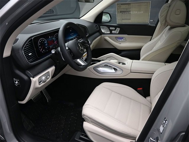 New 2026 Mercedes-Benz GLS 450 4MATIC image 17