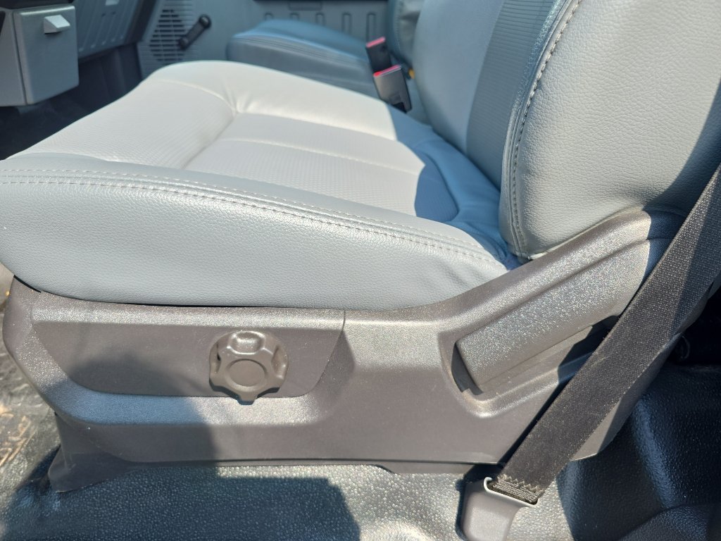Used 2014 Ford F250 XL RWD image 12