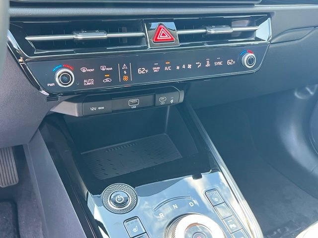 Certified 2024 Kia Niro Wind w/ Wind Preserve Package FWD image 20