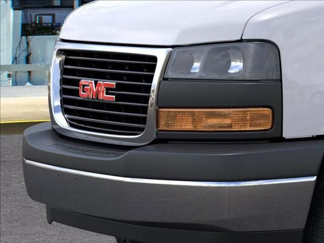 New 2025 GMC Savana 3500 w/ Power Convenience Package RWD image 13