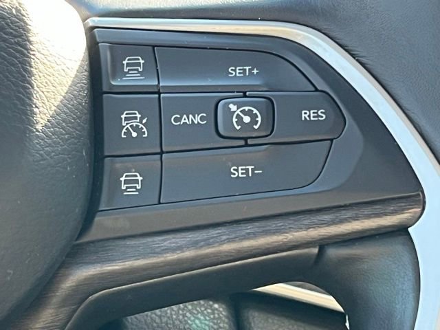 Used 2021 Jeep Grand Cherokee L Limited image 43