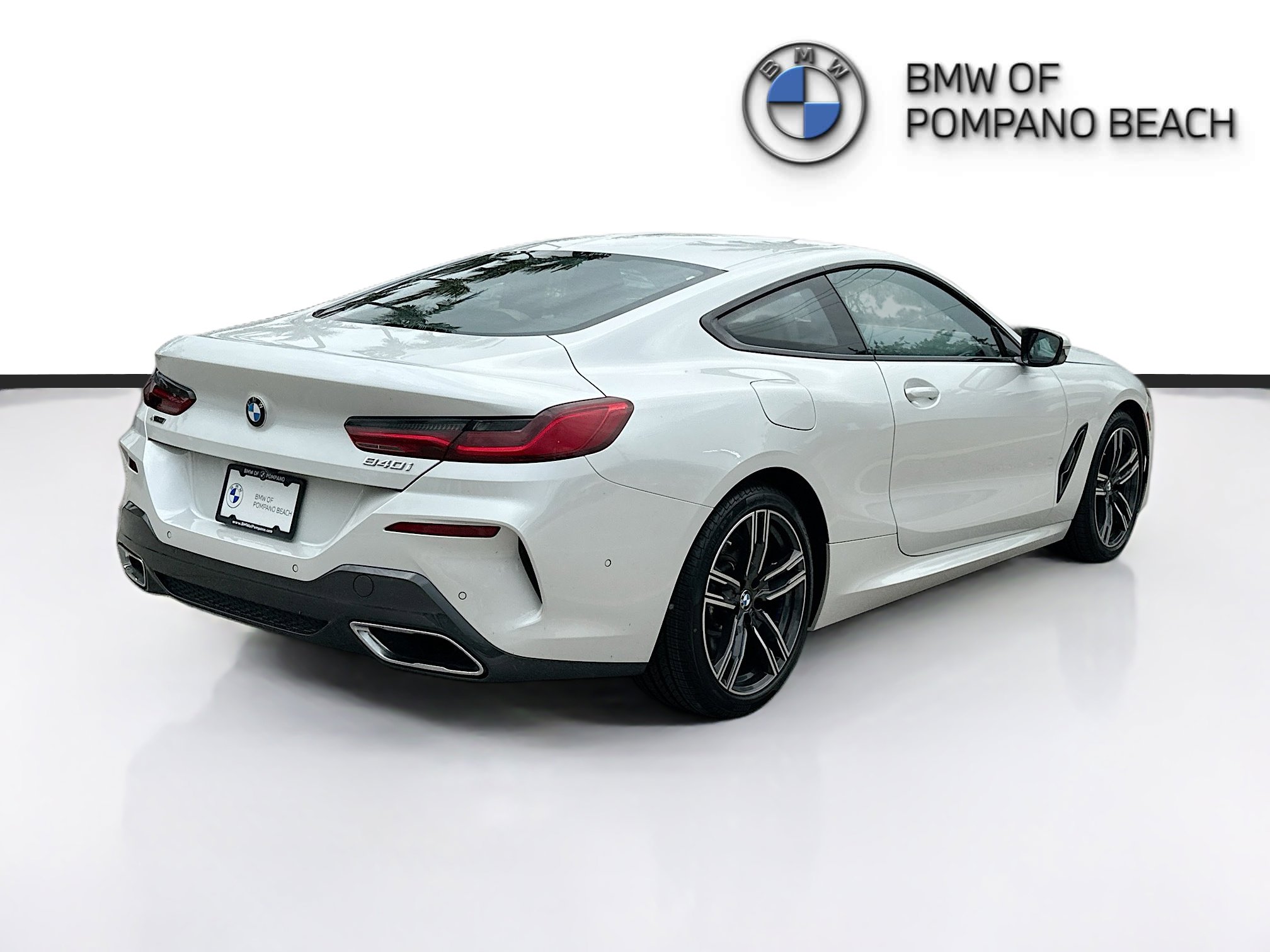 Used 2023 BMW 840i xDrive Coupe AWD/4WD image 7
